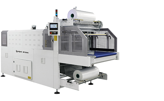 Semi-automatic and automatic shrink wrappers with sealing bar