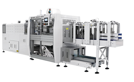 Semi-automatic and automatic shrink wrappers with sealing bar